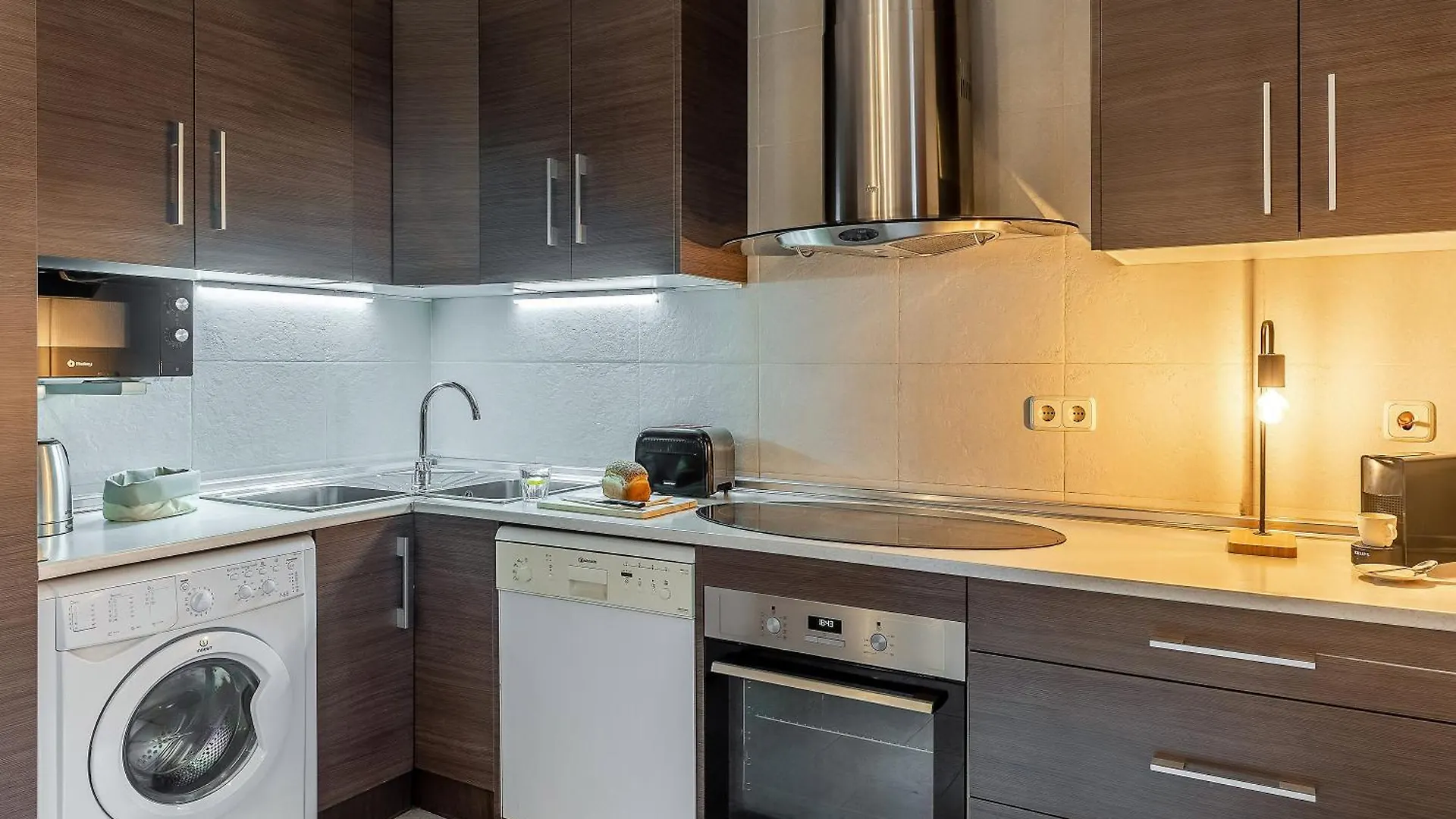 Canela Homes Barcelona Sant Antoni Spanyolország