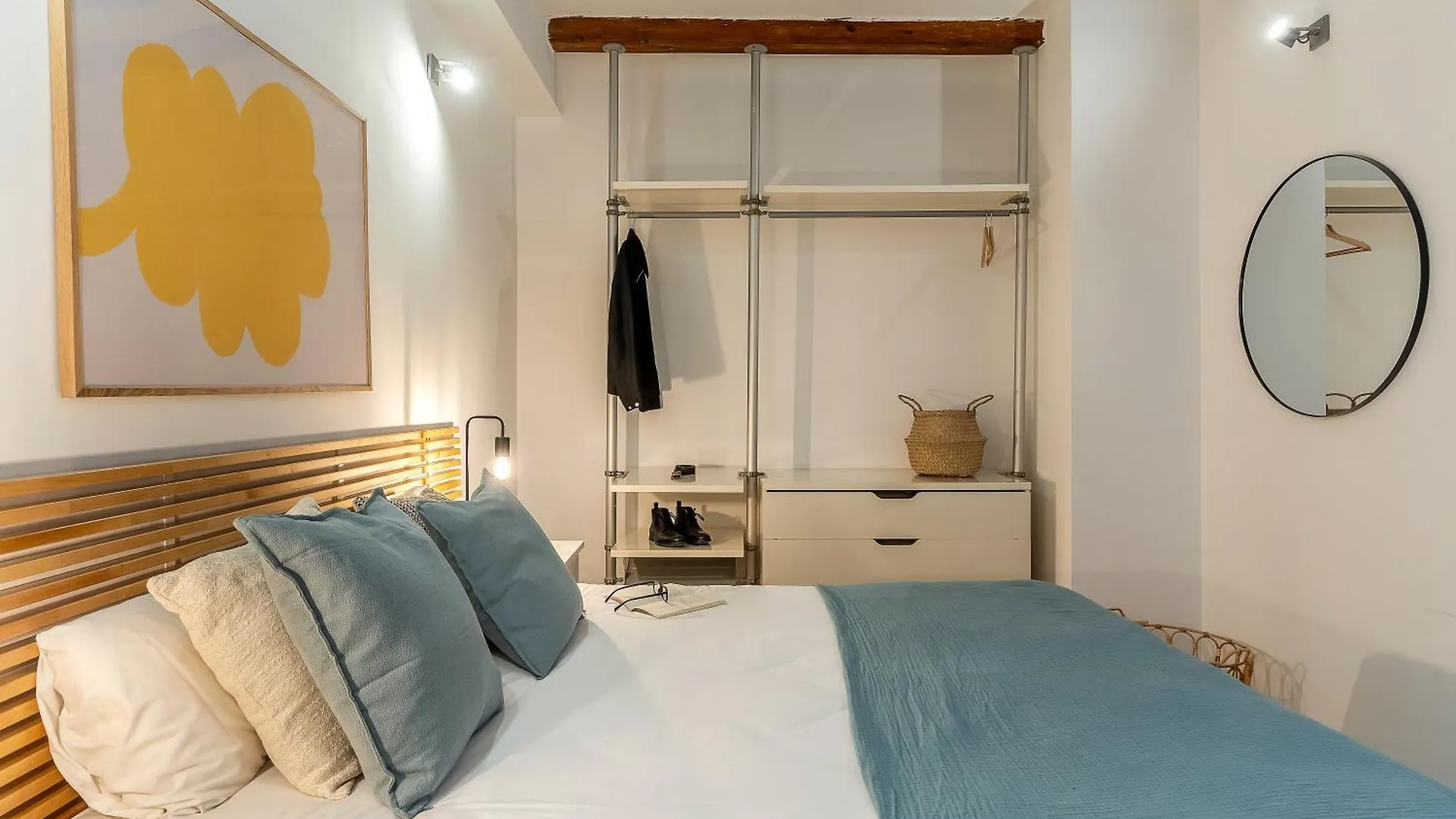 Canela Homes Barcelona Sant Antoni 0*,  Spanyolország